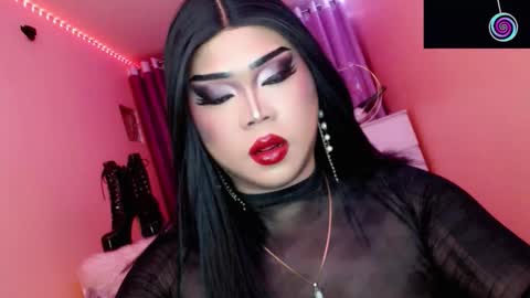 Snapshot of amiadoll chatting on 10.26.25 Queen Mireska online show from 10.26.25