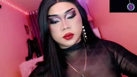 Snapshot of amiadoll chatting on 11.17.25 Queen Mireska online show from 11.17.25