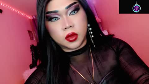 Snapshot of amiadoll chatting on 11.24.25 Queen Mireska online show from 11.24.25