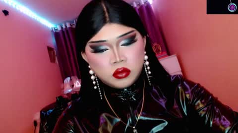 Queen Mireska online show from 06.08.26