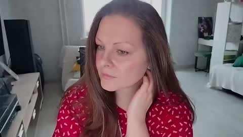 Mila online show from 11.13.25