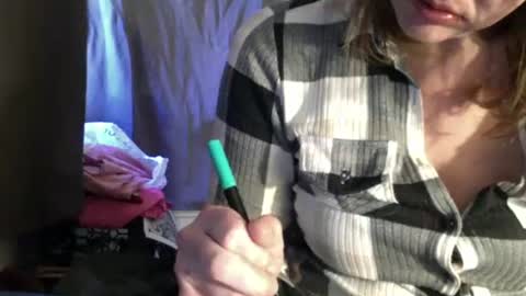 amileamariestar online show from 12.30.24