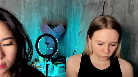 Amina online show from 02.22.25