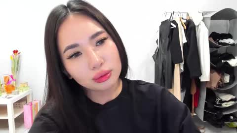 Amina online show from 03.10.26