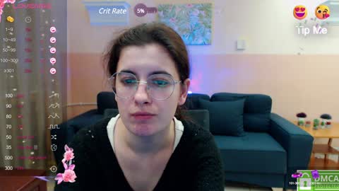Snapshot of aminabeatris chatting on 01.04.25 Amina online show from 01.04.25