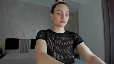 AmiraAnne online show from 03.19.26