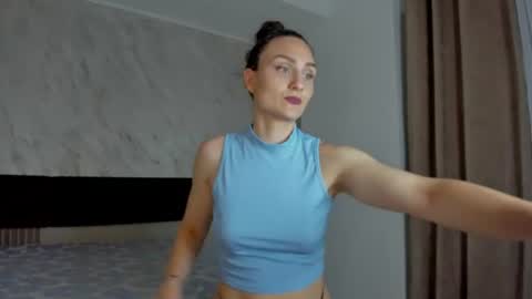 AmiraAnne online show from 07.12.26