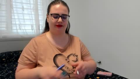 Amira Vyxen online show from 03.31.26