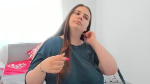 Amira Vyxen online show from 06.02.26
