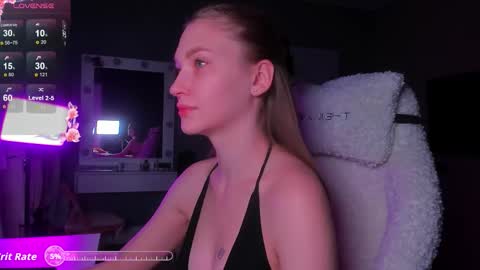 Snapshot of ammi_bliss chatting on 09.27.25 Ammi online show from 09.27.25