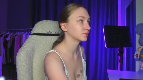 Snapshot of ammi_bliss chatting on 03.26.26 Ammi online show from 03.26.26