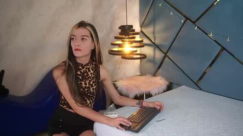 ammy durand online show from 06.07.26