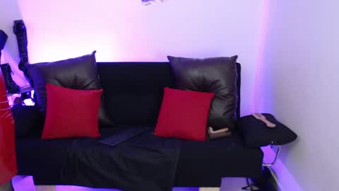 Ammy Lee online show from 12.02.24