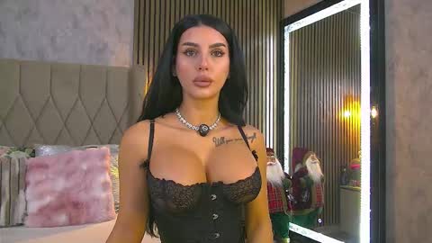 Snapshot of ammyblair chatting on 12.01.25 Amy Blair online show from 12.01.25