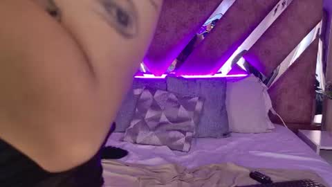 Ammy Jones online show from 06.11.26