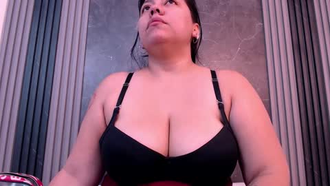 Snapshot of ammypike chatting on 09.09.25 AmmyPike online show from 09.09.25