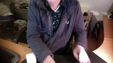 Snapshot of amor2200 chatting on 12.01.24 Amor2200 online show from 12.01.24