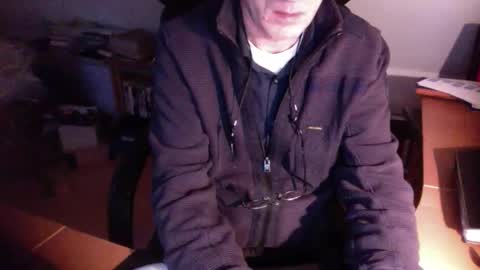 Snapshot of amor2200 chatting on 01.02.25 Amor2200 online show from 01.02.25