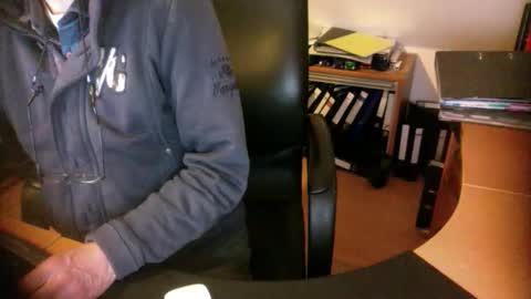 Snapshot of amor2200 chatting on 01.16.25 Amor2200 online show from 01.16.25