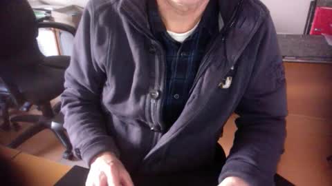 Snapshot of amor2200 chatting on 02.09.25 Amor2200 online show from 02.09.25