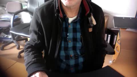 Snapshot of amor2200 chatting on 03.06.25 Amor2200 online show from 03.06.25