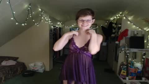 Amora Mystic online show from 11.30.25