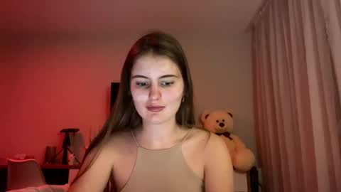 Snapshot of amorelle_ chatting on 04.12.26 amorelle_ online show from 04.12.26