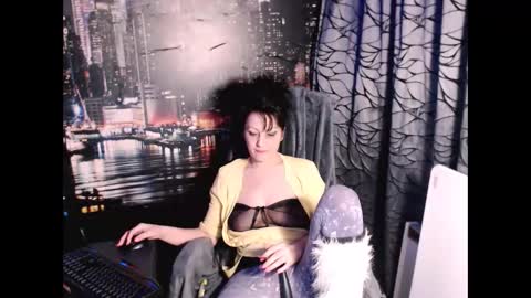 Snapshot of amour_sweet chatting on 01.13.26 Sarah online show from 01.13.26