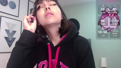 Amy 3 online show from 10.07.25