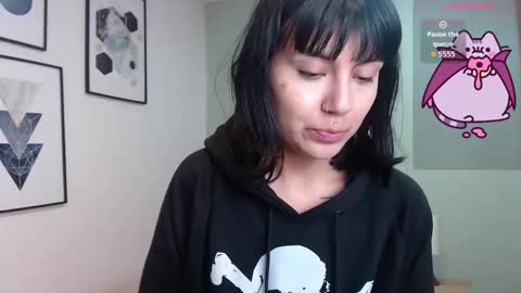 Amy 3 online show from 10.17.25