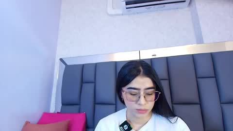 amy__wats0n online show from 04.20.26