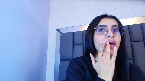 amy__wats0n online show from 05.19.26