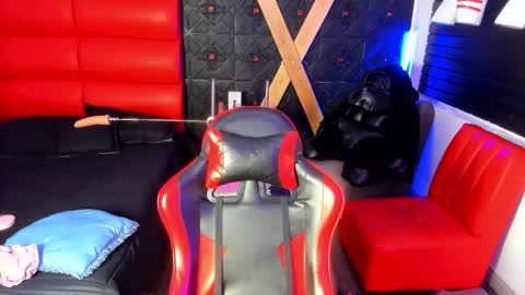 Amy Hoy69 online show from 04.22.26