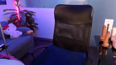 Amy Hoy69 online show from 05.07.26