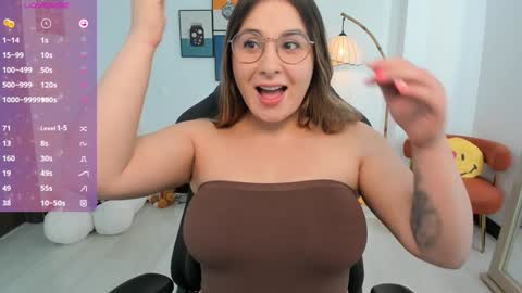 Daniela M online show from 01.07.25