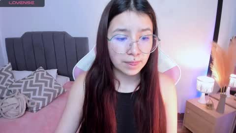 Amy sophia 3 online show from 04.28.26