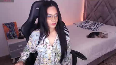 Mia Cristancho online show from 07.12.26