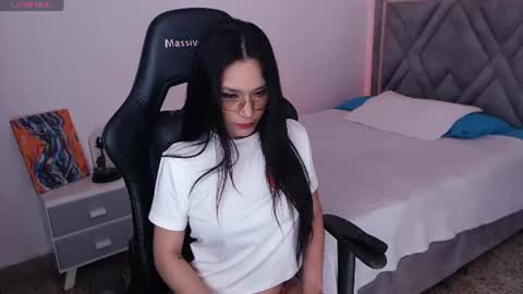 Mia Cristancho online show from 07.30.26