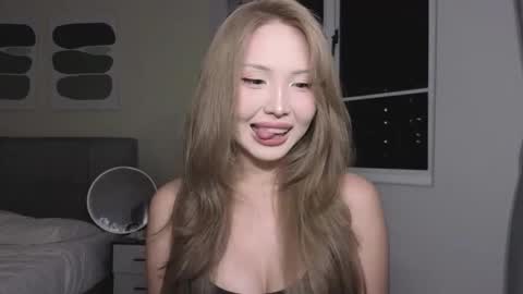 girl next door named Amy online show from 11.25.25