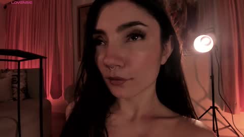 Snapshot of amyarmstrong chatting on 02.18.25 Amy Armstrong online show from 02.18.25