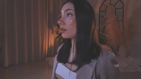 Snapshot of amyarmstrong chatting on 09.15.25 Amy Armstrong online show from 09.15.25