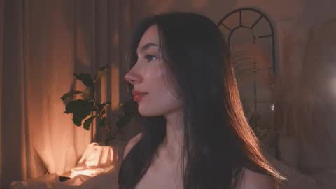 Snapshot of amyarmstrong chatting on 09.27.25 Amy Armstrong online show from 09.27.25