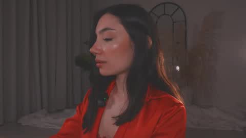 Snapshot of amyarmstrong chatting on 10.07.25 Amy Armstrong online show from 10.07.25