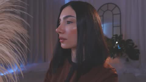 Snapshot of amyarmstrong chatting on 11.16.25 Amy Armstrong online show from 11.16.25