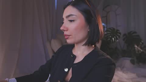 Amy Armstrong online show from 05.19.26
