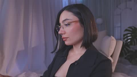 Amy Armstrong online show from 06.14.26