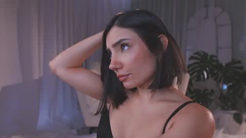 Amy Armstrong online show from 07.09.26