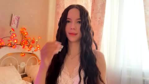 Milou online show from 11.04.25