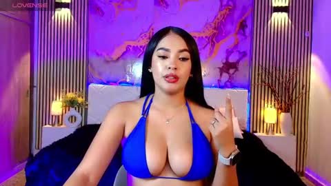 Snapshot of amyjohnsonn chatting on 07.20.26 amyjohnsonn online show from 07.20.26