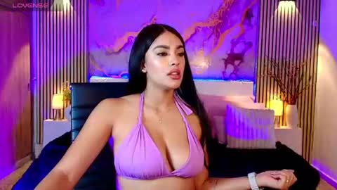 Snapshot of amyjohnsonn chatting on 07.31.26 amyjohnsonn online show from 07.31.26